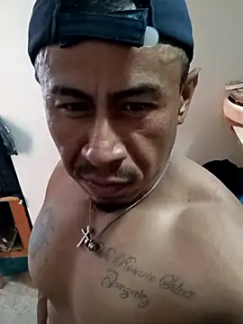 Snapshot of ivandignity chatting on February 12, 2026, 9:43 pm ivandignity online show from February 12, 2026, 9:43 pm