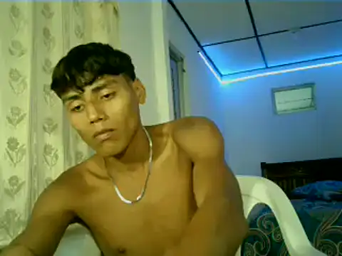 Snapshot of hotboysexx22 chatting on July 25, 2026, 11:13 pm hotboysexx22 online show from July 25, 2026, 11:13 pm