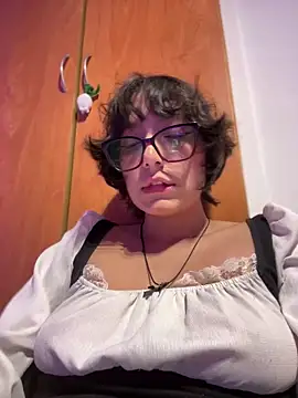 aurora xoxo online show from January 14, 2026, 4:29 am