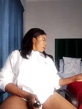 Lalakin90 online show from February 17, 2025, 4:15 pm