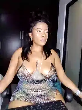 Lalakin90 online show from March 3, 2025, 6:33 pm