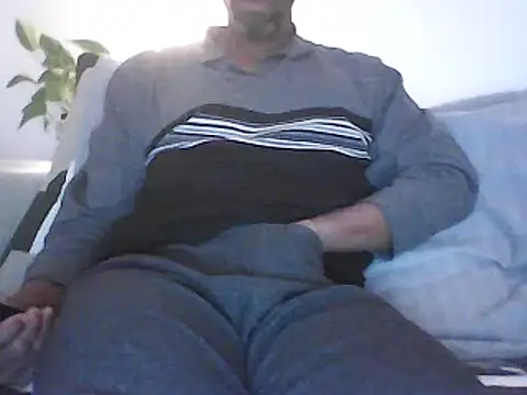 Snapshot of Malcomvs97 chatting on December 19, 2024, 9:49 pm Malcomvs97 online show from December 19, 2024, 9:49 pm