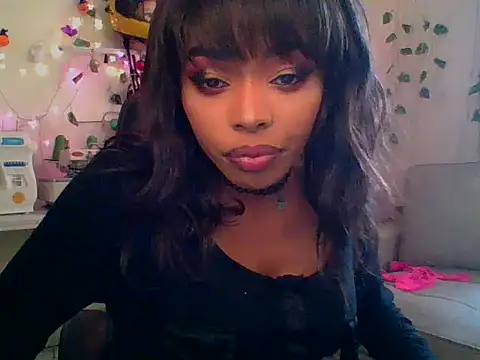 Snapshot of Anaconda2350 chatting on November 28, 2025, 1:47 pm Anaconda2350 online show from November 28, 2025, 1:47 pm