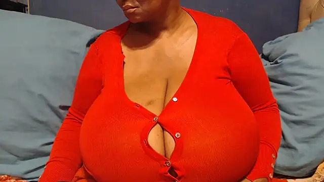 CUTEFIRMMELONSS online show from February 14, 2026, 4:09 am