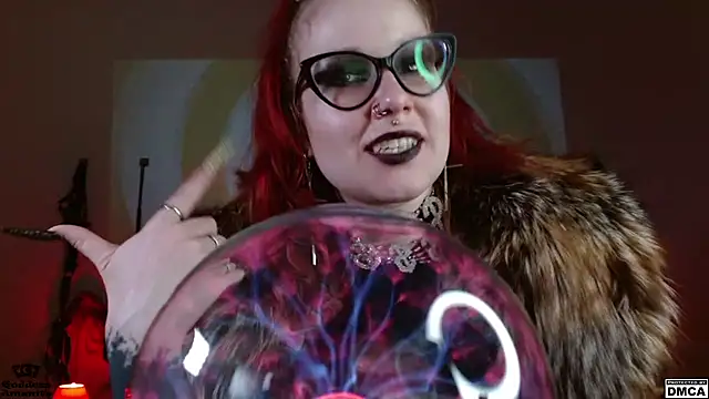 Amanita  Pantherina online show from December 19, 2024, 5:29 pm