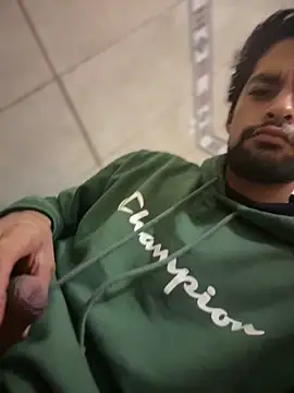 thegoldensexting420 online show from April 27, 2026, 7:28 am