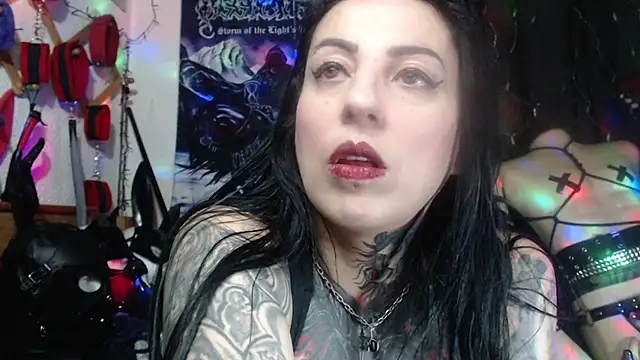 Astartexxx online show from December 2, 2025, 5:02 am