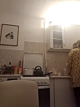 Snapshot of She-devilx chatting on February 13, 2026, 11:12 pm She-devilx online show from February 13, 2026, 11:12 pm