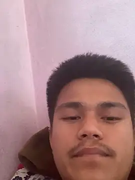 Hullax online show from March 7, 2026, 3:47 am