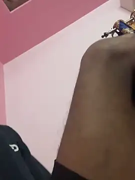 yo19boy online show from February 20, 2026, 6:48 am