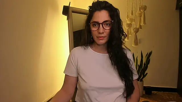 Mala Bad online show from February 25, 2025, 1:06 pm