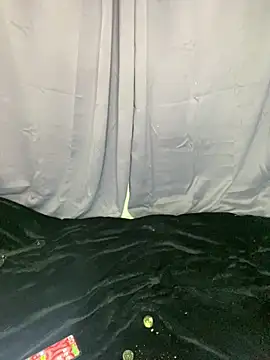 Snapshot of Lucygothic chatting on February 25, 2025, 6:42 pm Lucygothic online show from February 25, 2025, 6:42 pm