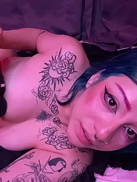 Snapshot of Lucygothic chatting on March 14, 2025, 6:10 am Lucygothic online show from March 14, 2025, 6:10 am