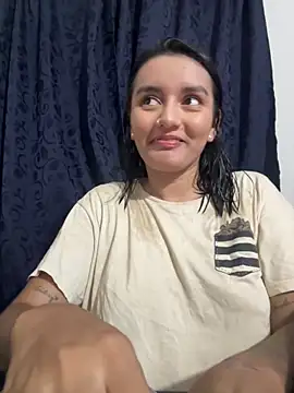 Snapshot of Lucia-Candy chatting on February 1, 2026, 12:53 am Lucia-Candy online show from February 1, 2026, 12:53 am