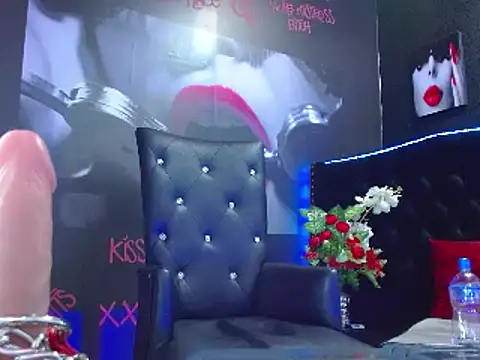 VALERY MEER online show from December 5, 2024, 5:50 pm