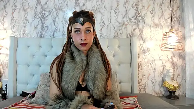 Nicolette russo online show from November 1, 2025, 4:14 am