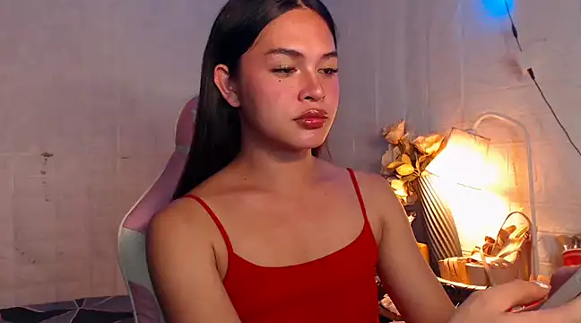 Snapshot of Ashely_Lewis chatting on December 13, 2024, 12:39 pm Ashely Lewis online show from December 13, 2024, 12:39 pm