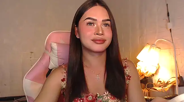 Snapshot of Ashely_Lewis chatting on January 7, 2025, 6:14 pm Ashely Lewis online show from January 7, 2025, 6:14 pm