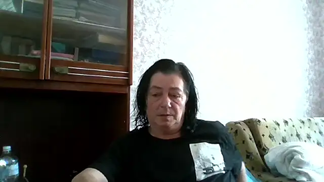 GypsiQueen2 online show from June 30, 2026, 7:53 am