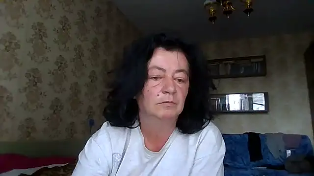 GypsiQueen2 online show from July 20, 2026, 6:06 am