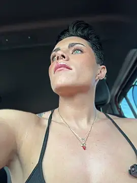LukeLouHarvey online show from May 22, 2026, 4:52 am