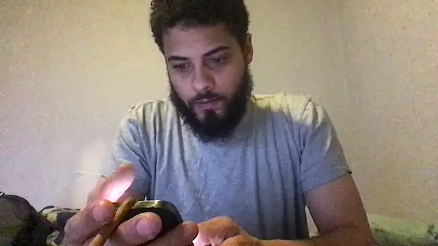 mondo29 online show from February 25, 2025, 10:50 pm