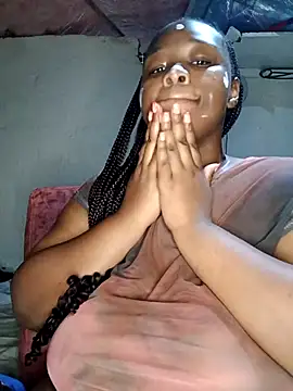 Snapshot of Aaaliyah445 chatting on April 20, 2026, 8:43 pm Aaaliyah445 online show from April 20, 2026, 8:43 pm