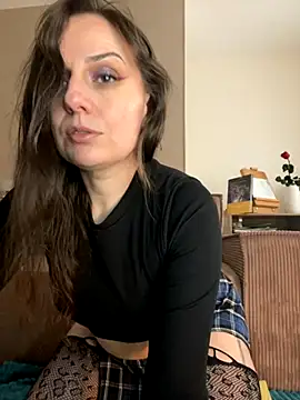 hades4ness online show from September 30, 2025, 12:54 pm