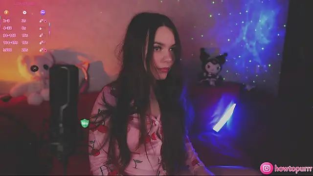 How2Meow online show from November 9, 2025, 5:11 pm