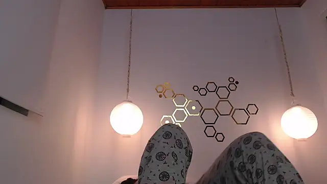 Snapshot of adriscute chatting on February 3, 2025, 6:45 am adriscute online show from February 3, 2025, 6:45 am