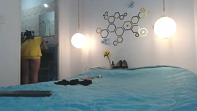 Snapshot of adriscute chatting on March 9, 2025, 1:46 am adriscute online show from March 9, 2025, 1:46 am