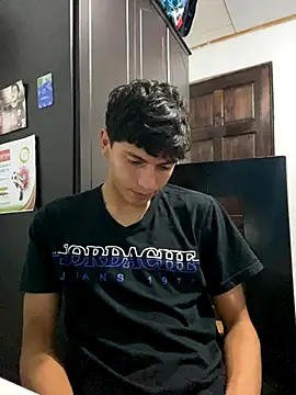 11mairr online show from September 30, 2025, 6:46 pm