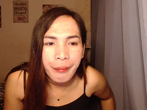 Snapshot of Msyensmith chatting on March 12, 2025, 12:26 pm Msyensmith online show from March 12, 2025, 12:26 pm