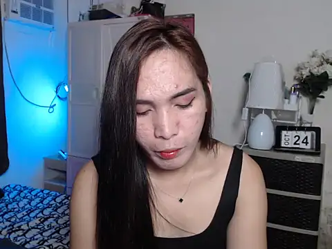 Snapshot of Msyensmith chatting on October 24, 2025, 4:53 am Msyensmith online show from October 24, 2025, 4:53 am