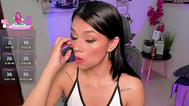 Julia-roberths online show from May 25, 2026, 1:17 pm