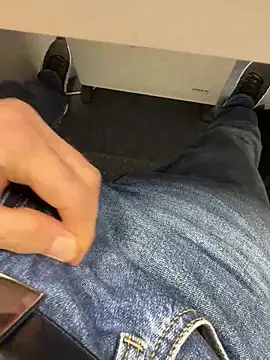 KielerMen online show from March 9, 2026, 2:04 am