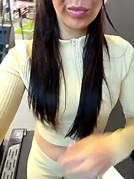 LeticiaWoods online show from February 9, 2026, 7:23 am