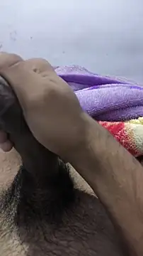 Snapshot of Im_Aryan chatting on December 29, 2024, 1:13 am Im Aryan online show from December 29, 2024, 1:13 am