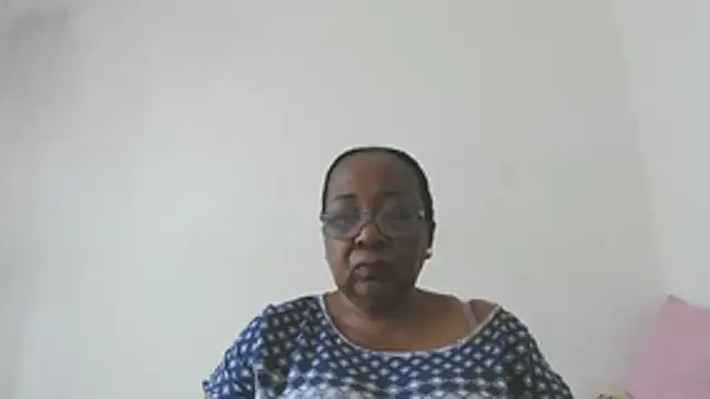 KinkyRicoSaisyours online show from December 3, 2025, 7:38 am