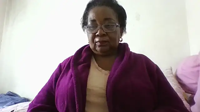 KinkyRicoSaisyours online show from May 6, 2026, 10:53 am