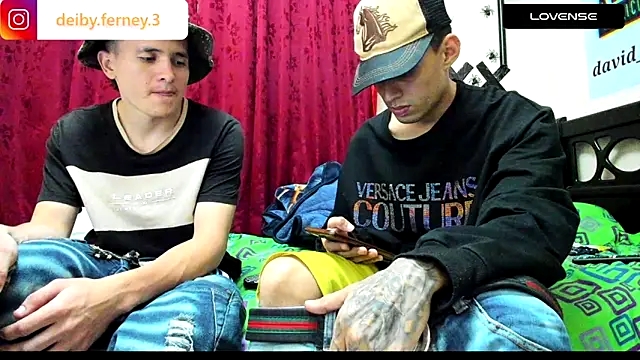 davidlatin66 online show from December 9, 2024, 4:23 am