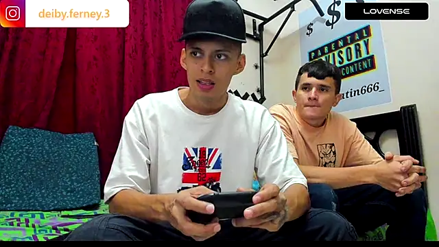 davidlatin66 online show from December 26, 2024, 1:29 am