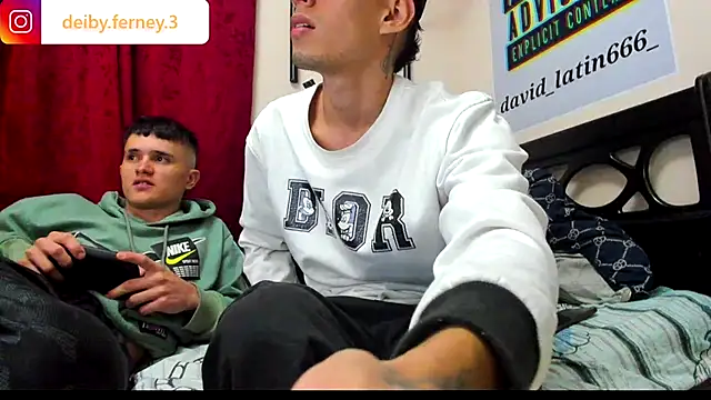 davidlatin66 online show from January 25, 2025, 3:51 am