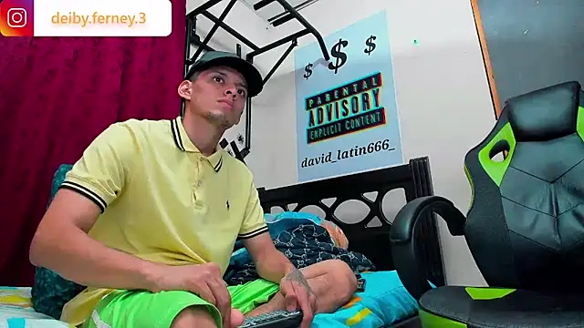 davidlatin66 online show from February 27, 2025, 2:32 am