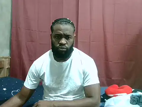 2ocmaxi online show from February 10, 2025, 4:04 pm