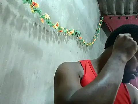 2ocmaxi online show from September 20, 2025, 5:03 pm