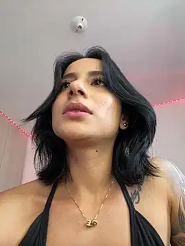 Ale Lewis online show from February 19, 2025, 9:25 pm