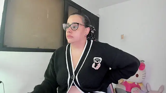 Snapshot of smile_sweetpao chatting on February 26, 2025, 11:52 am smile sweetpao online show from February 26, 2025, 11:52 am