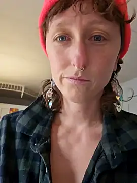 mossy kiss online show from January 23, 2025, 3:32 pm