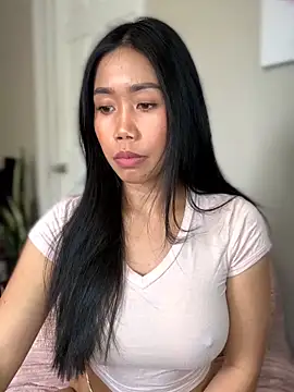 JazzieXo online show from March 8, 2026, 6:34 pm